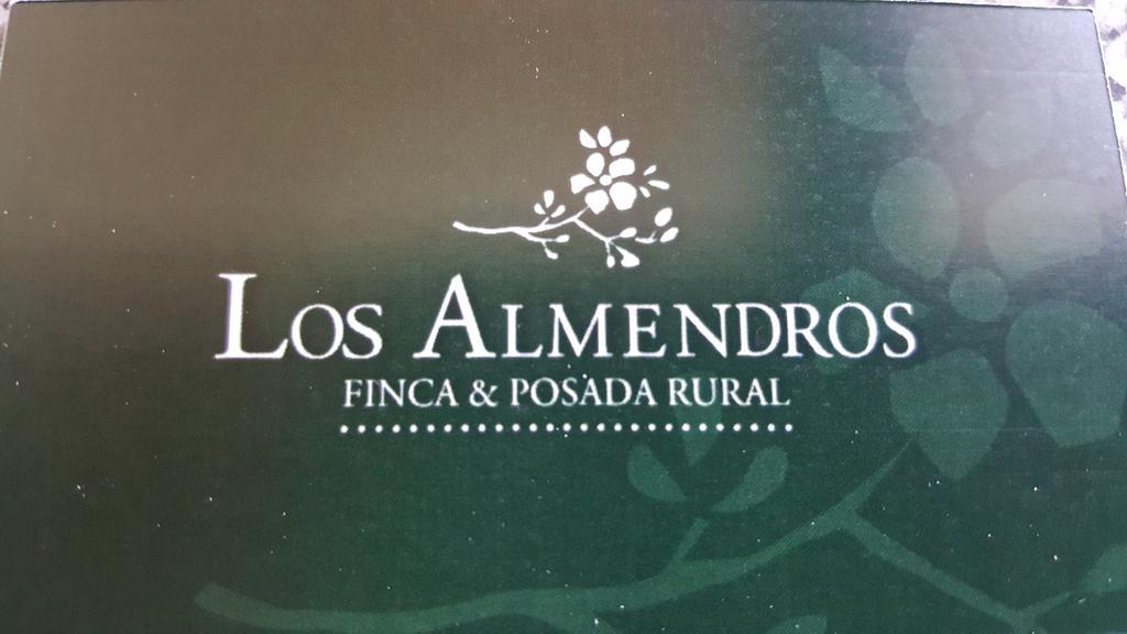 Hôtel Finca Los Almendros à Tunuyán Extérieur photo